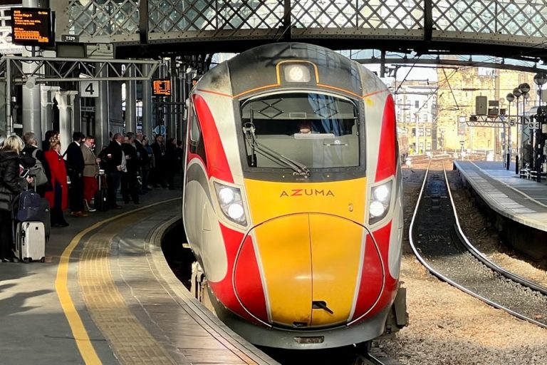 Beat the Train Strikes – Why Hull Taxis Keep Commuters Moving